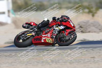 media/Dec-04-2025-Racers Edge (Thu) [[5ebc9f124d]]/3-B Group/2-Session 1 (Turn 4 Entry)/